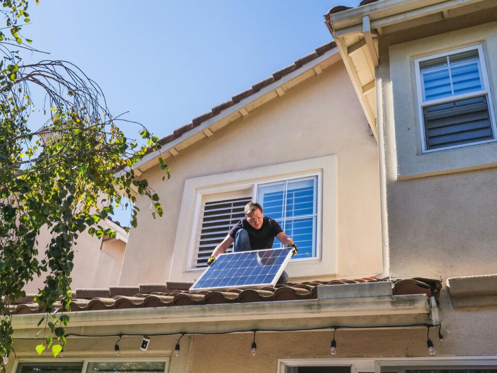 Solar Panel Installer